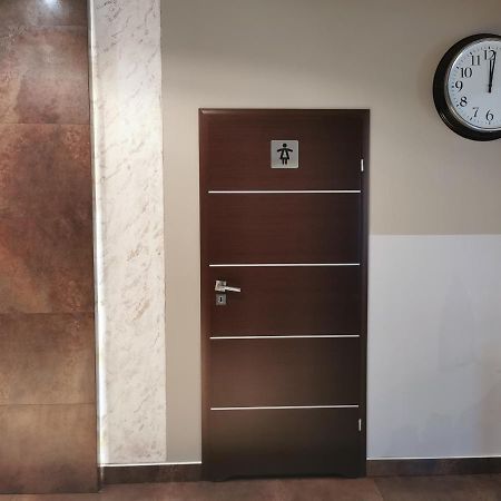 Hotel Gambit I Restauracja Cieszyn Цешин Екстер'єр фото